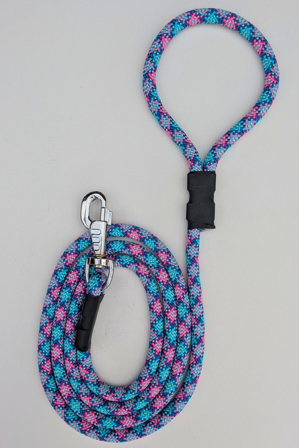 "High-end" rope leash